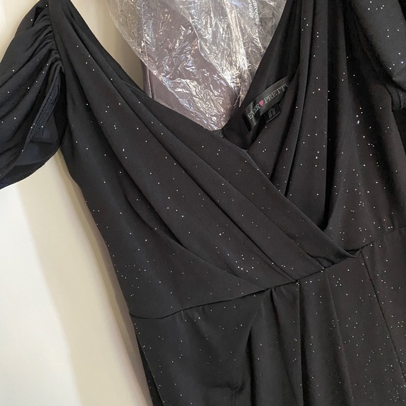 Black glitter plus size 16 formal dress - Picture 5 of 6